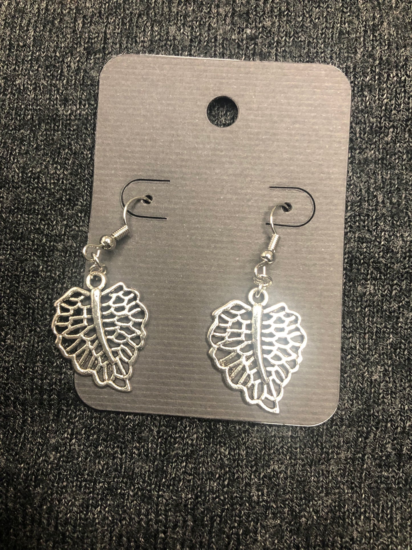 Jazzy Jems Hollow Leaf Fashion Earring